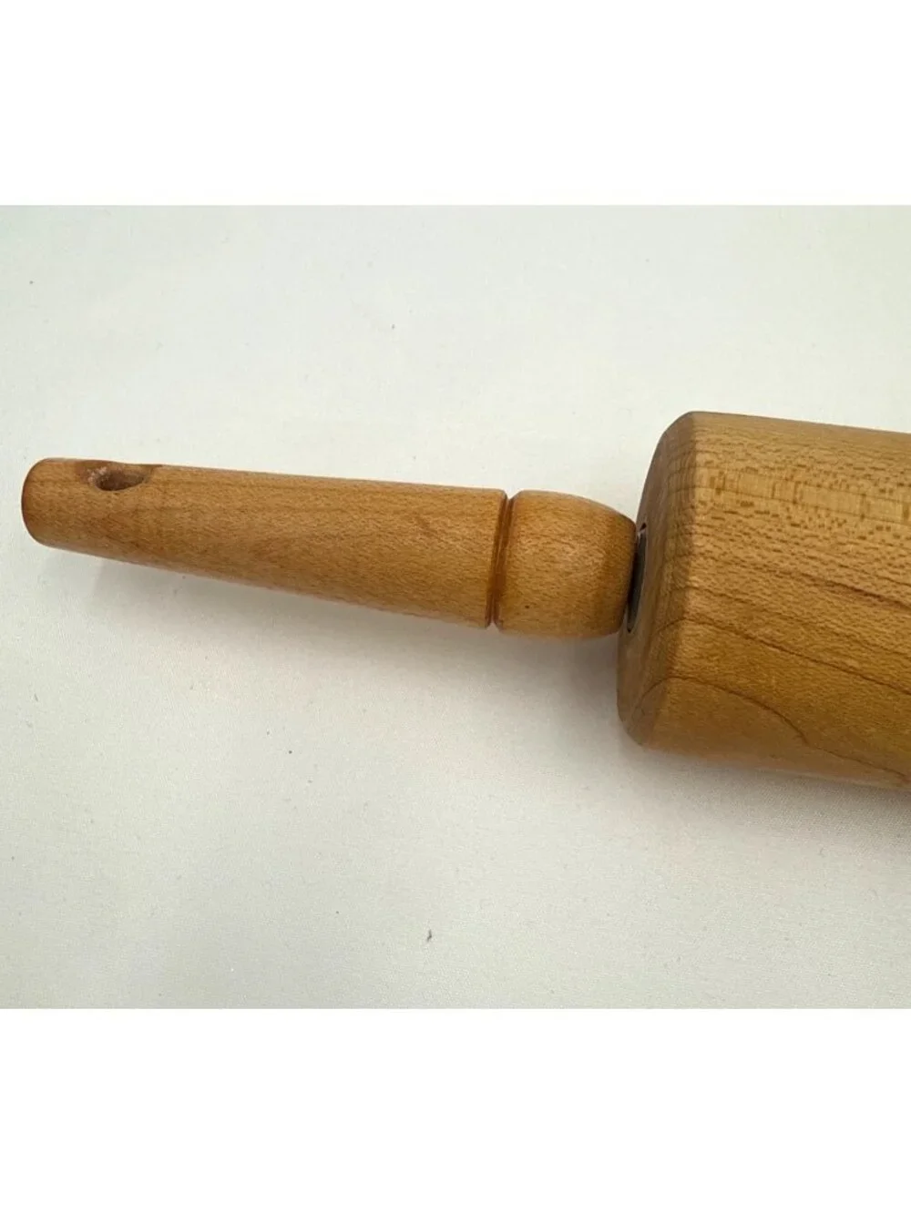 Vintage Wooden Rolling Pin With Tapered Handles 17